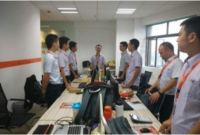 誠(chéng)信為基，專(zhuān)業(yè)為本 房訊網(wǎng)，您值得信賴(lài)的房產(chǎn)服務(wù)伙伴